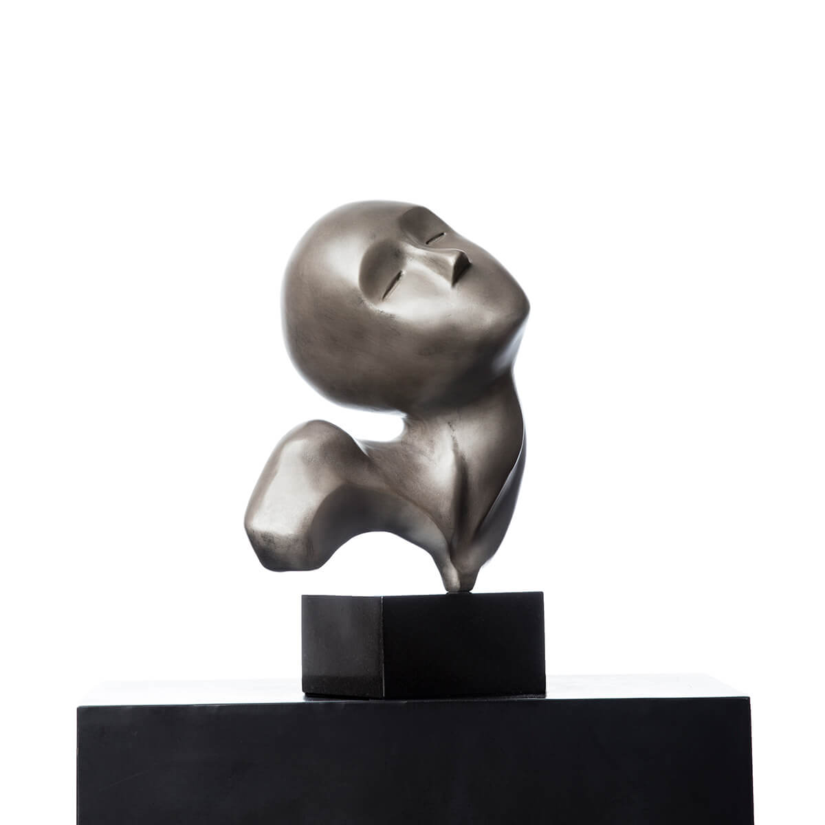Robert-Helle-Sculpture-Gallery-Contentment-2-1200x1200