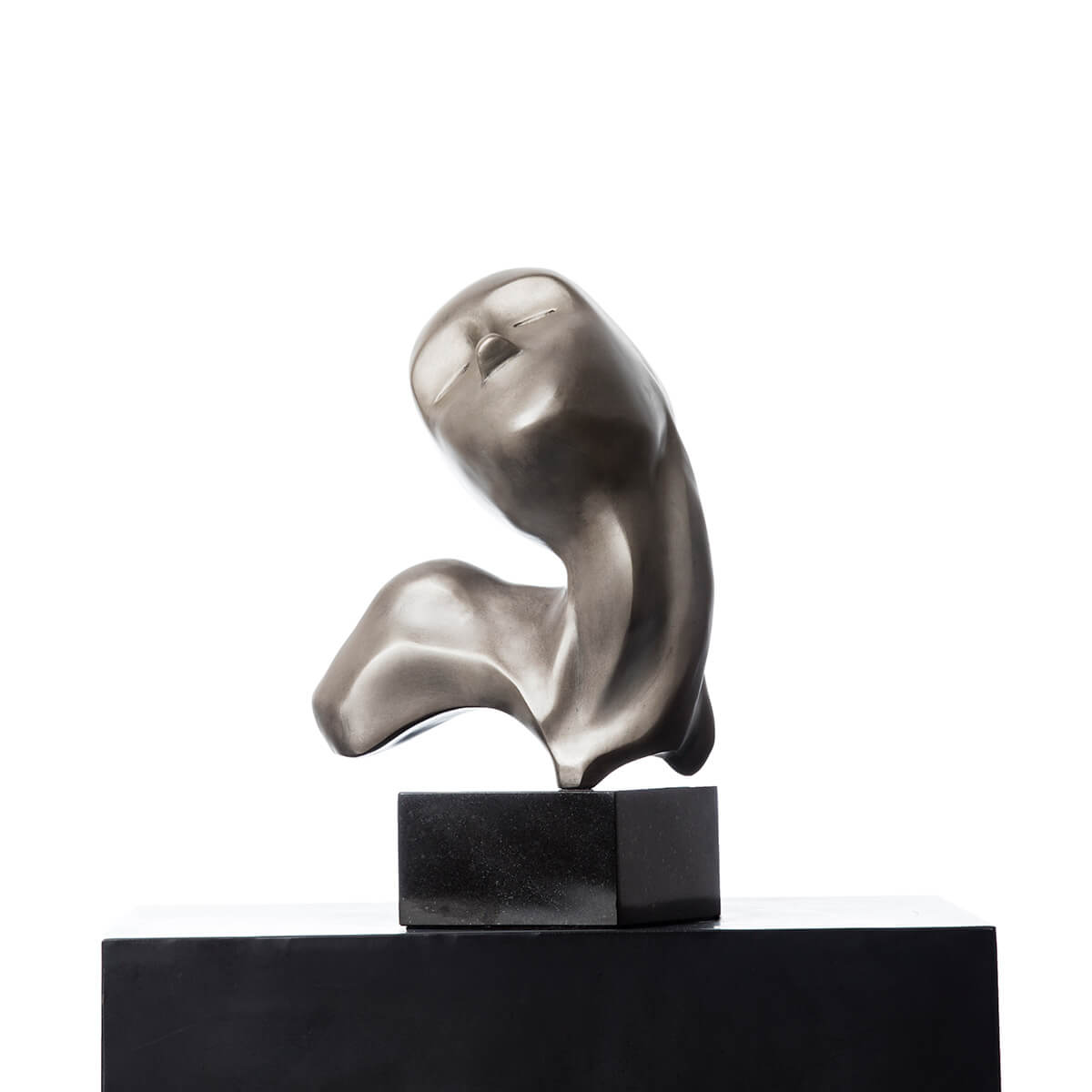 Robert-Helle-Sculpture-Gallery-Contentment-3-1200x1200